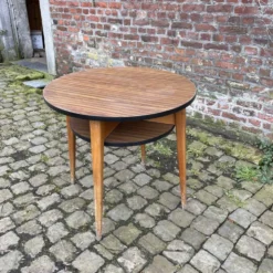 Table jeu de bistrot en formica