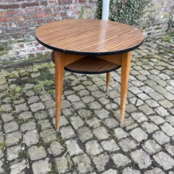 Table jeu de bistrot en formica
