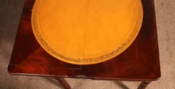 Table à jeux du 19° siècle en acajou