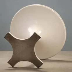 Table Kartell des années 1960
