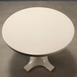 Table Kartell des années 1960
