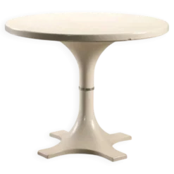 Table Kartell des années 1960