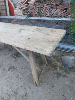 Table à laver ancienne