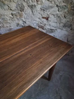 Table à manger ancienne française en noyer, table de ferme avec tiroir, vers 1900