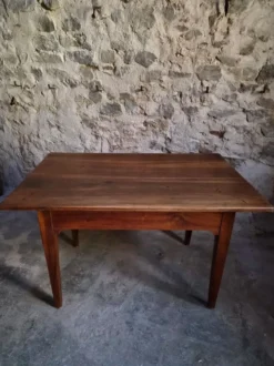 Table à manger ancienne française en noyer, table de ferme avec tiroir, vers 1900