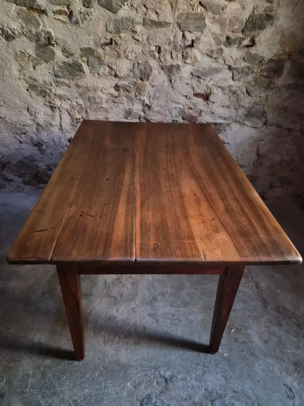 Table à manger ancienne française en noyer, table de ferme avec tiroir, vers 1900
