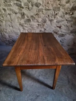 Table à manger ancienne française en noyer, table de ferme avec tiroir, vers 1900