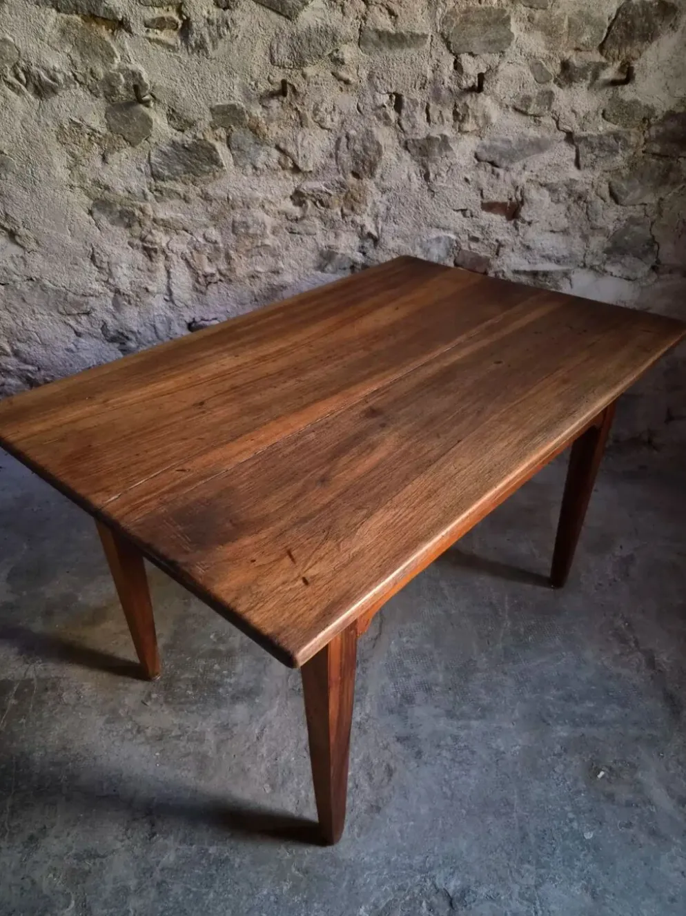 Table à manger ancienne française en noyer, table de ferme avec tiroir, vers 1900