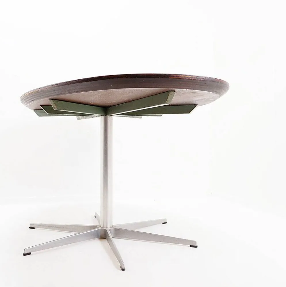 Table à manger à base étoile à 6 branches par Arne Jacobsen pour Fritz Hansen, années 1970