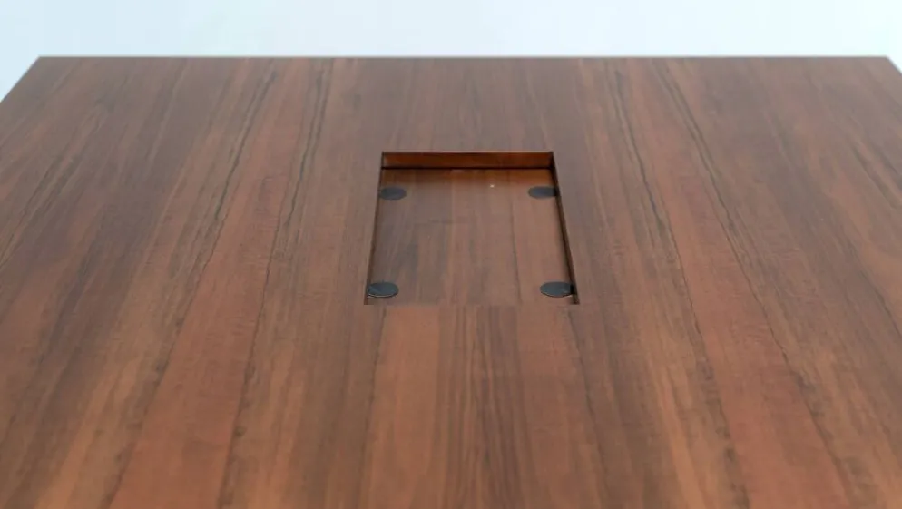 Table à manger carrée extensible par Silvio Coppola pour Bernini