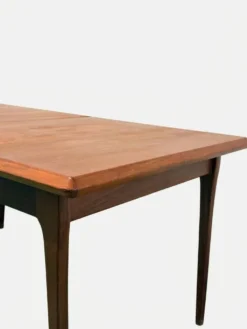 Table à manger danoise vintage en teck