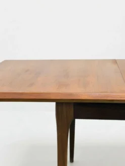 Table à manger danoise vintage en teck