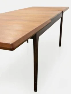 Table à manger danoise vintage en teck