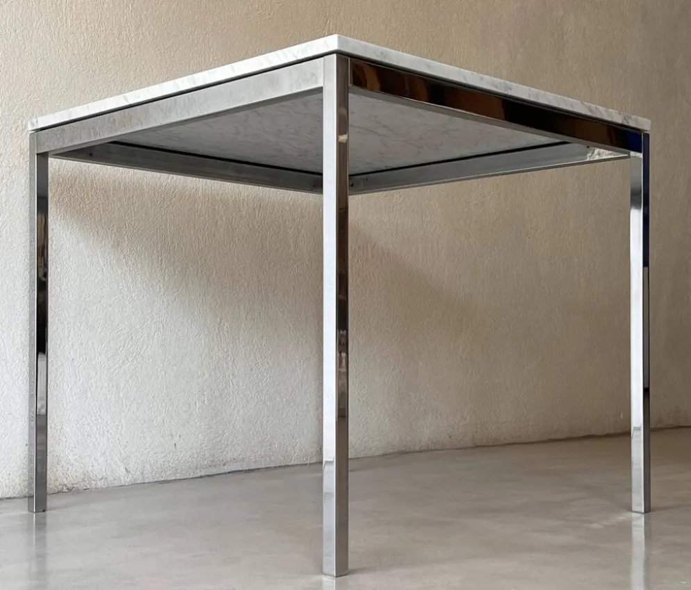 Table à manger dans le style de Knoll, Italie années 90