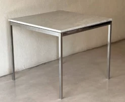 Table à manger dans le style de Knoll, Italie années 90