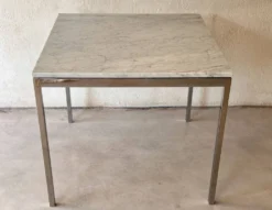Table à manger dans le style de Knoll, Italie années 90