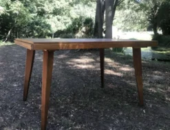 TABLE À MANGER DESIGN "1950".