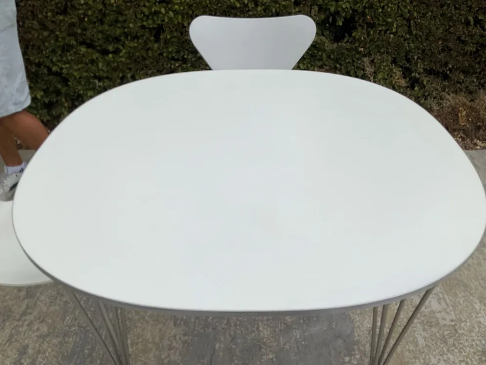 Table à manger « Ellipse »par Arne Jacobsen pour Fritz Hansen