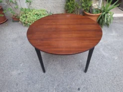 Table à manger en bois avec plateau rond extensible, années 1950
