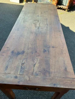 Table à manger en chêne