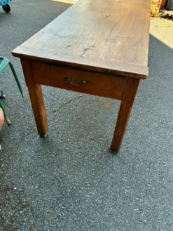 Table à manger en chêne