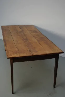 Table à manger en chêne de ferme rustique française du début du 20e siècle