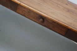 Table à manger en chêne de ferme rustique française du début du 20e siècle