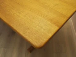 Table à manger en chêne massif, design danois, années 1960