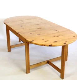 Table à manger en pin de Karin Moberg années 70