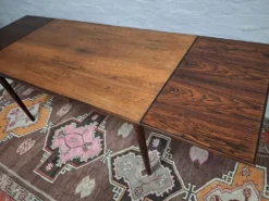 Table à manger en rosewood pour 10 personnes de Vemb Mobelfabrik, Danemark, années 1960.