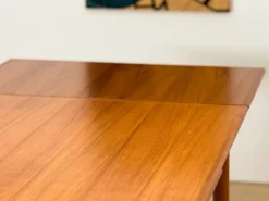 Table à manger en teck à double extension (Fabriquée au Danemark en 1960)