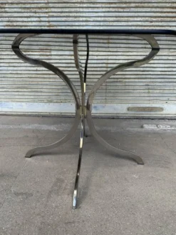 Table à manger en verre fumé et chrome, années 1970