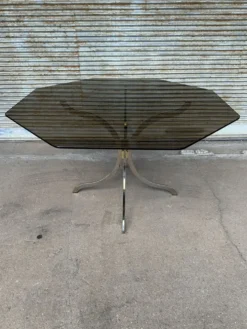 Table à manger en verre fumé et chrome, années 1970