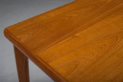 Table à manger extensible danoise en teck par Henning Kjærnulf pour Vejle Møbelfabrik, années 1960