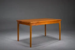Table à manger extensible danoise en teck par Henning Kjærnulf pour Vejle Møbelfabrik, années 1960