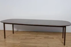 Table à manger extensible de milieu de siècle par Ole Wanscher pour l'usine de meubles Poul Jeppesens, Danemark, années 1960.