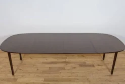 Table à manger extensible de milieu de siècle par Ole Wanscher pour l'usine de meubles Poul Jeppesens, Danemark, années 1960.