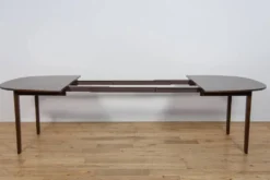 Table à manger extensible de milieu de siècle par Ole Wanscher pour l'usine de meubles Poul Jeppesens, Danemark, années 1960.