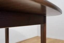 Table à manger extensible de milieu de siècle par Ole Wanscher pour l'usine de meubles Poul Jeppesens, Danemark, années 1960.