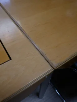 Table à manger extensible des années 1980