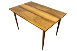 Table à manger extensible de style mid-century en noyer, années 1960