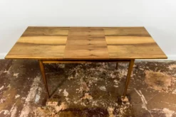 Table à manger extensible de style mid-century en noyer, années 1960
