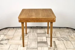 Table à manger extensible en chêne par Jitona, années 1960, Tchécoslovaquie