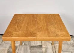 Table à manger extensible en chêne par Jitona, années 1960, Tchécoslovaquie