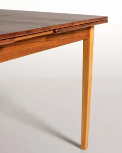 Table à manger extensible en chêne, Scandinavie, années 1960