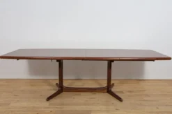 Table à manger extensible en palissandre de style mid-century moderne, Danemark, années 1960.