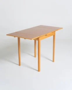 Table à manger extensible en stratifié et hêtre, Suède, années 1950-60.