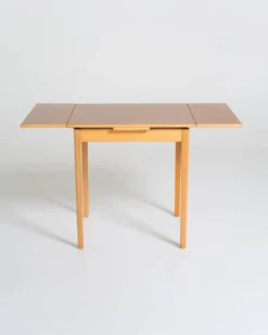 Table à manger extensible en stratifié et hêtre, Suède, années 1950-60.
