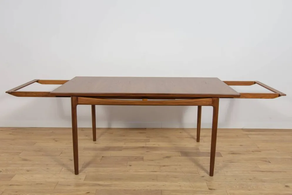 Table à manger extensible en teck de style mid-century par Ib Kofod-Larsen pour G-Plan, Royaume-Uni, années 1960.