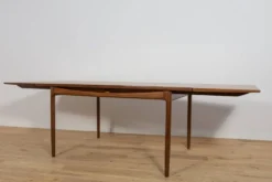 Table à manger extensible en teck de style mid-century par Ib Kofod-Larsen pour G-Plan, Royaume-Uni, années 1960.